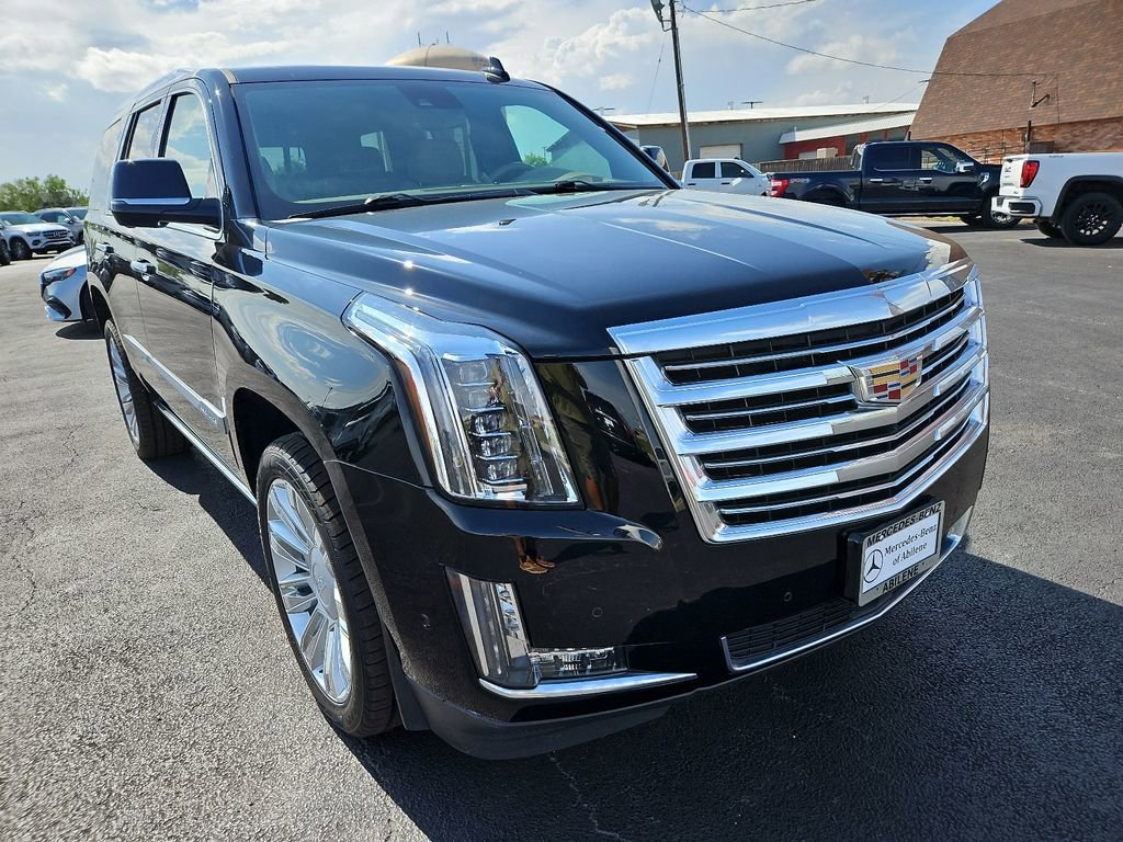 Used 2020 Cadillac Escalade Platinum AWD/4WD image 11