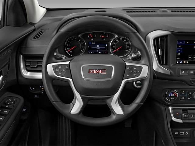 Used 2023 GMC Terrain SLT w/ Tech Package FWD image 8