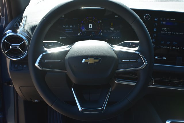 New 2027 Chevrolet Equinox LT FWD image 17