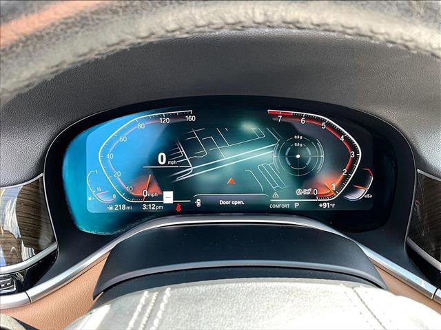Used 2022 BMW 740i w/ Premium Package image 20