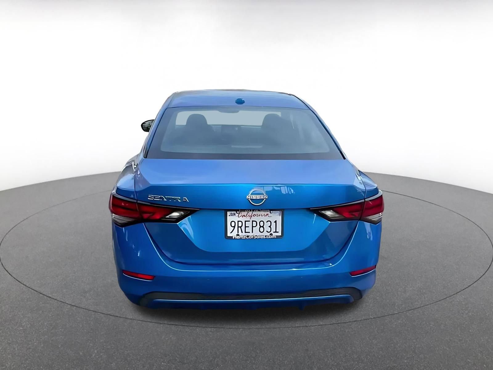 Used 2025 Nissan Sentra SV FWD image 12