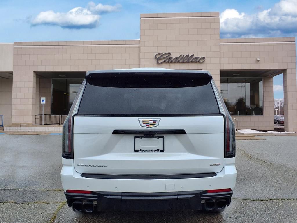 Used 2025 Cadillac Escalade V image 6