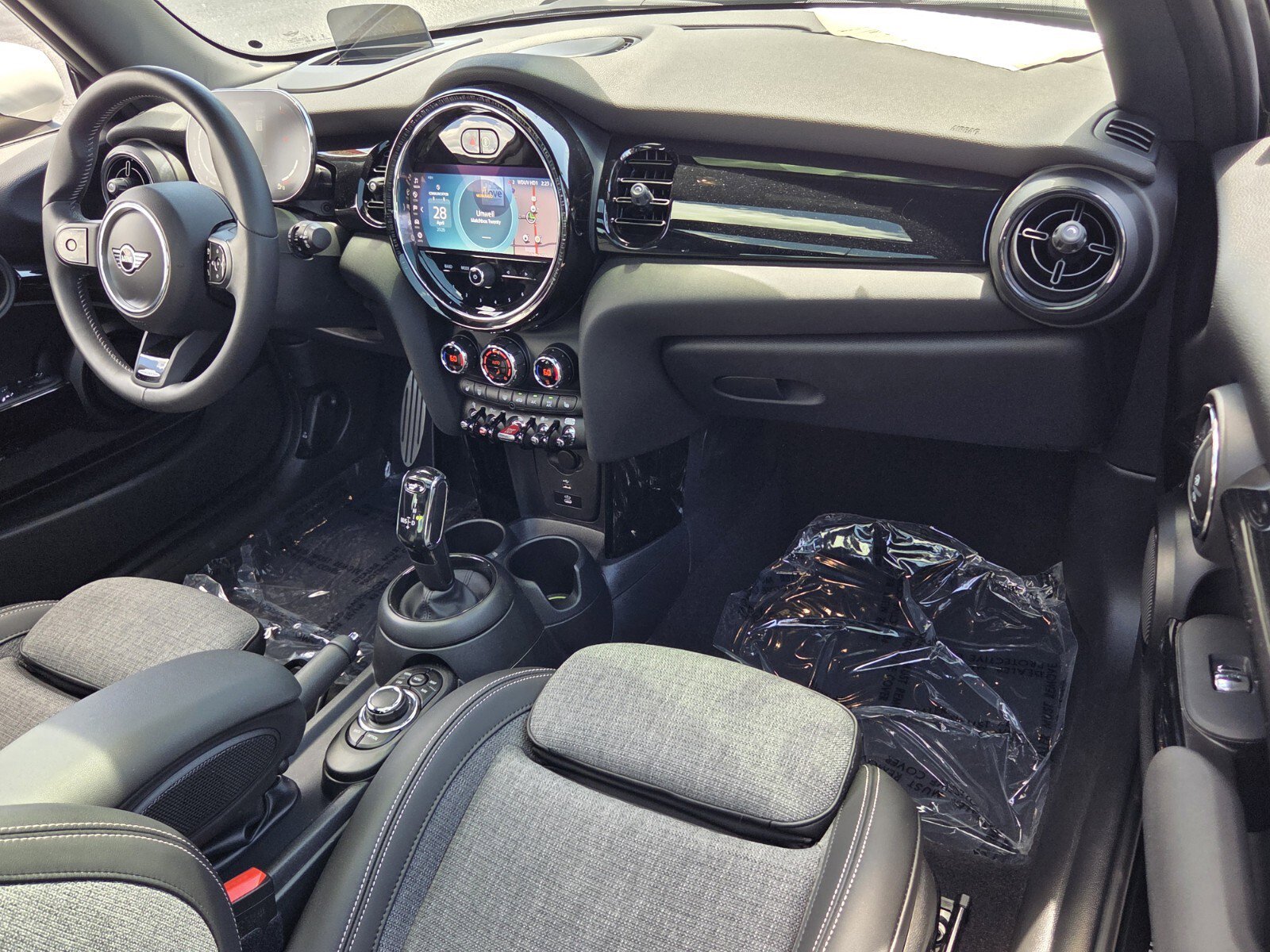 Used 2024 MINI Cooper John Cooper Works FWD image 17