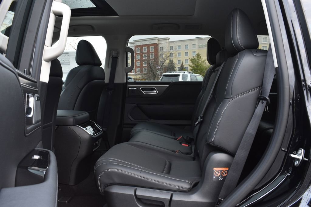 New 2026 INFINITI QX80 Luxe w/ Cargo Package image 30