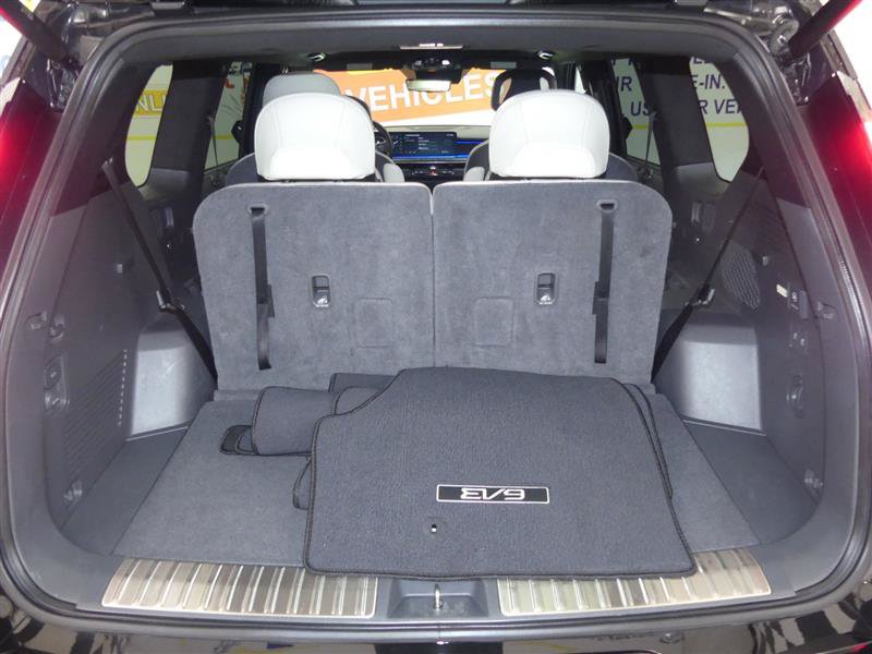 Used 2024 Kia EV9 GT-Line AWD/4WD image 39