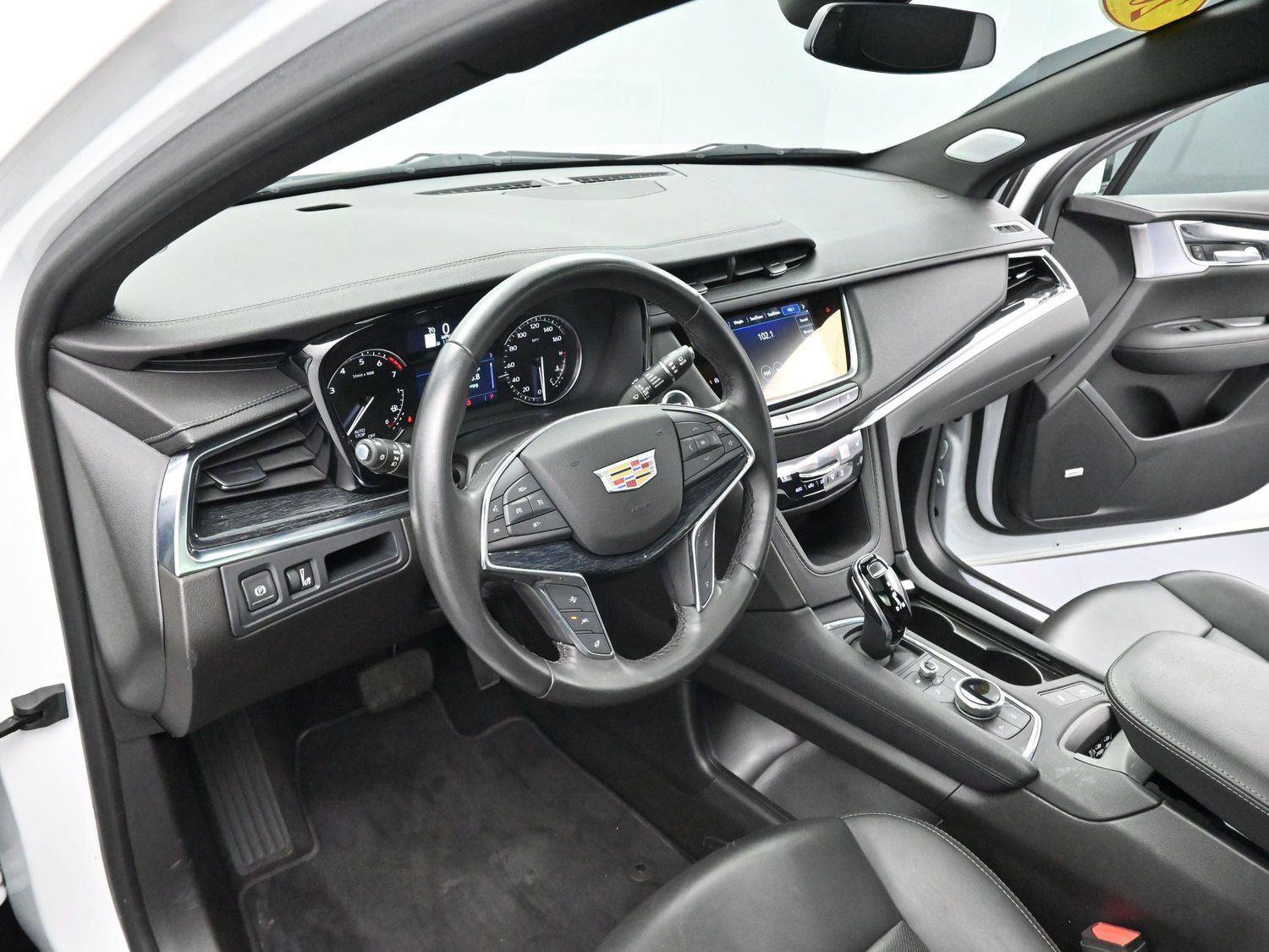 Certified 2023 Cadillac XT5 Premium Luxury image 12