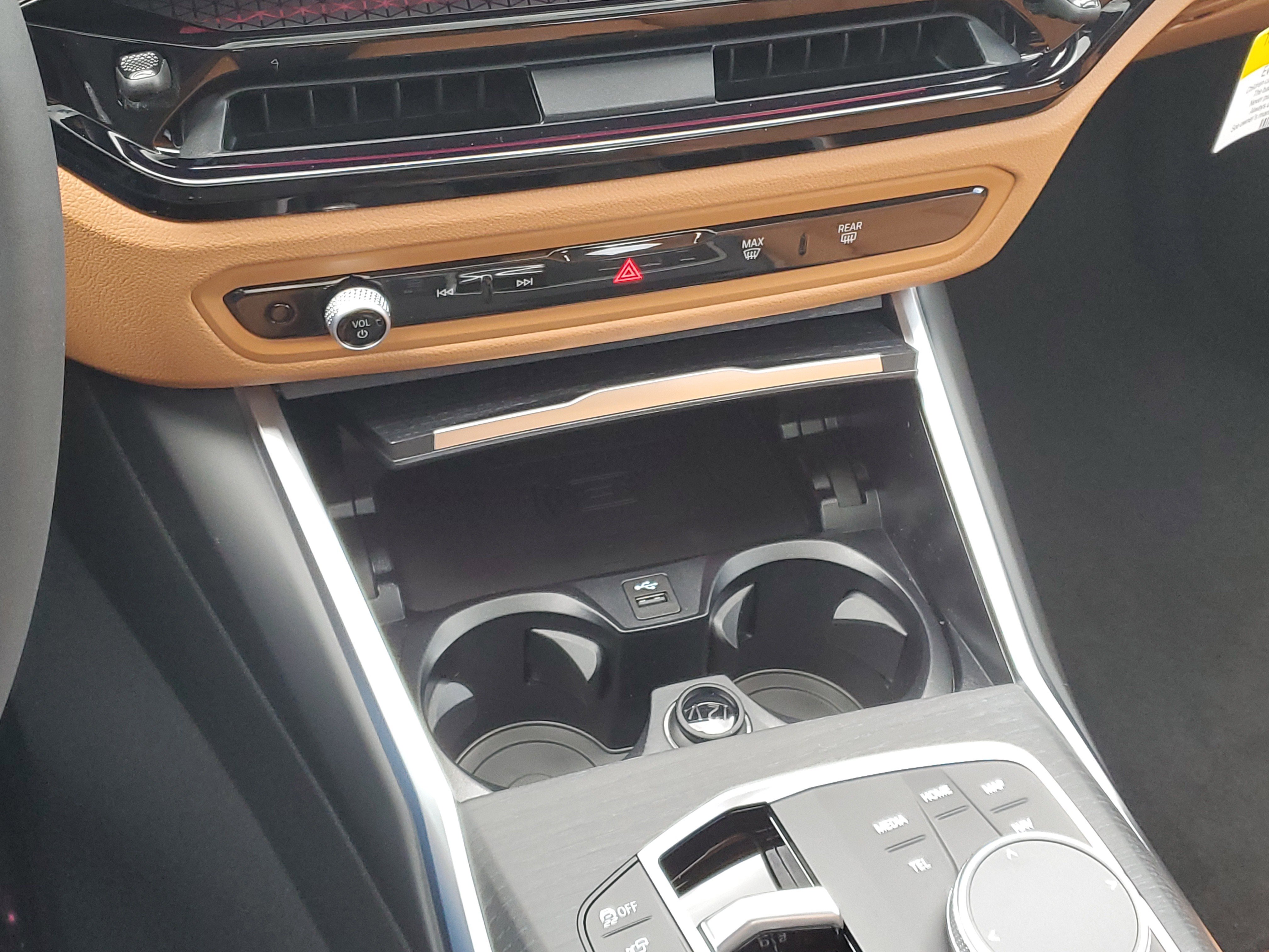 New 2026 BMW 330i xDrive Sedan w/ Premium Package image 19