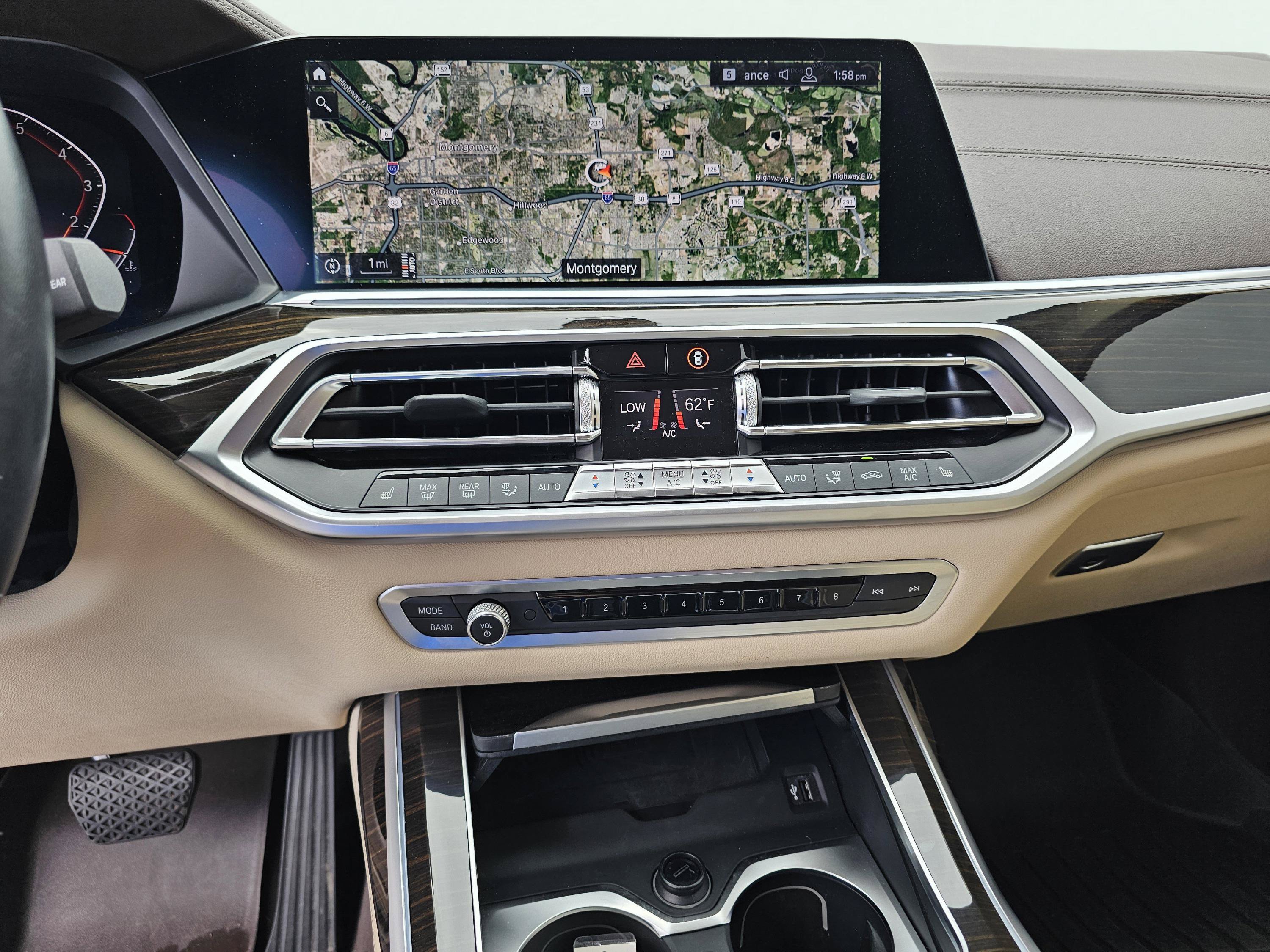 Used 2019 BMW X7 xDrive40i w/ Premium Package AWD/4WD image 25