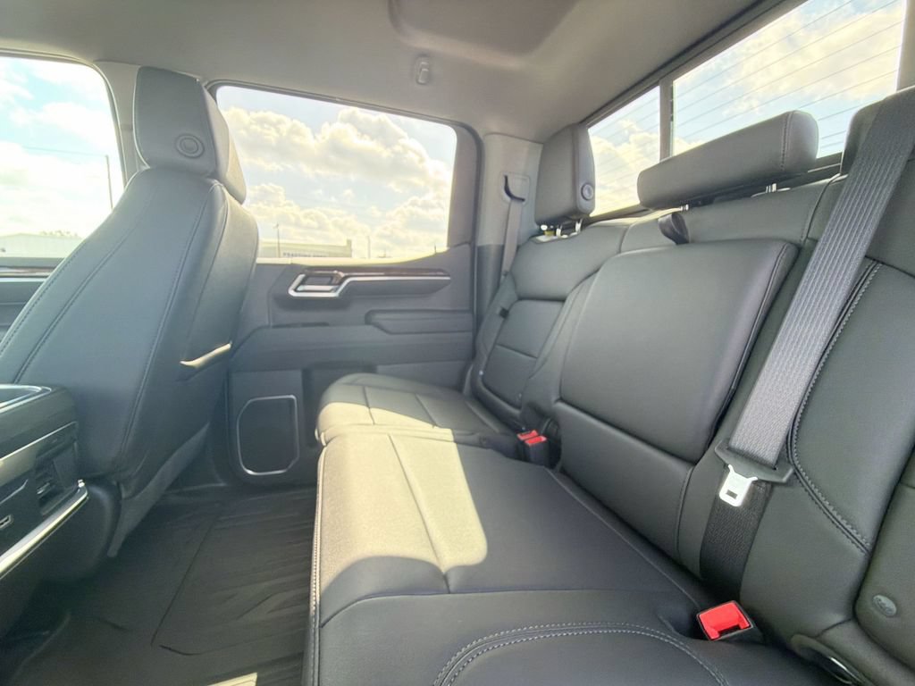 New 2026 GMC Sierra 1500 Elevation w/ Elevation Premium Package AWD/4WD image 12