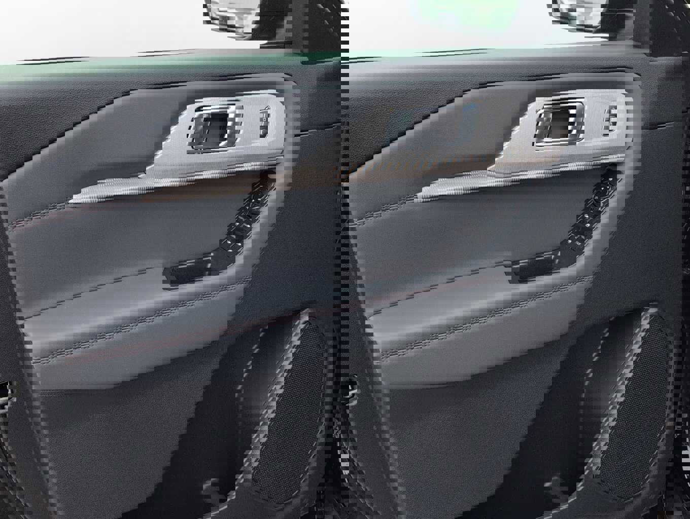 New 2026 Ford Explorer Active RWD image 10