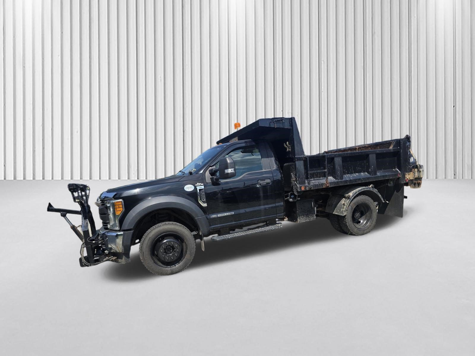 Used 2017 Ford F550 4x4 Regular Cab Super Duty video 1