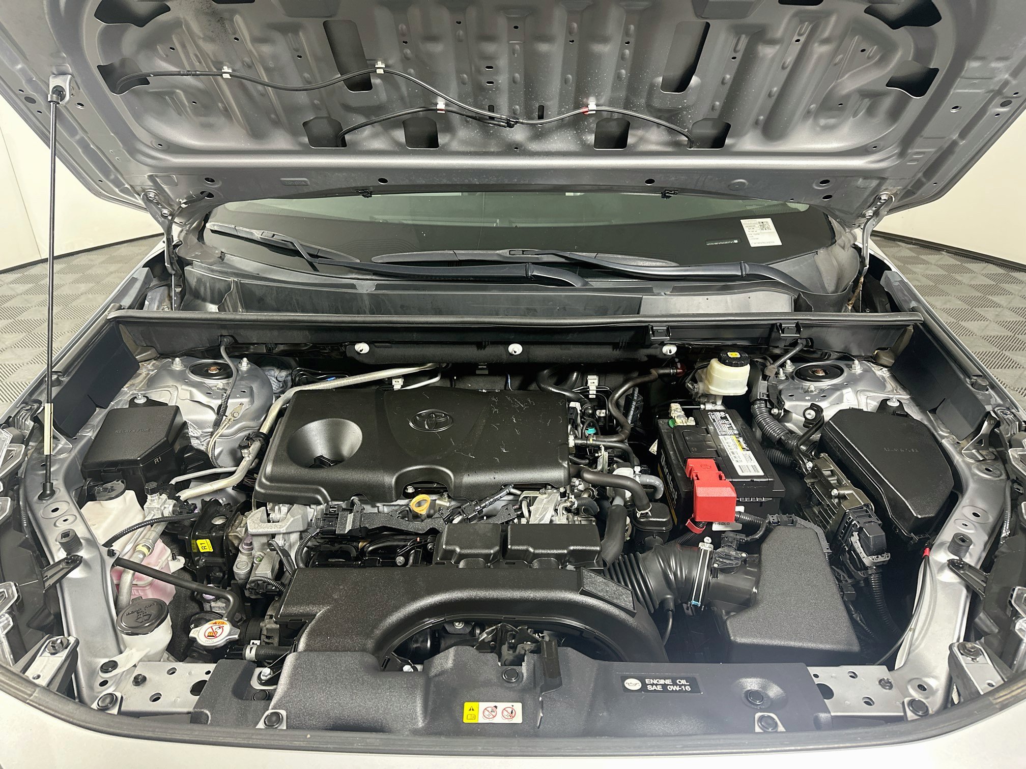 Used 2019 Toyota RAV4 Limited w/ Cold Weather Package FWD image 36