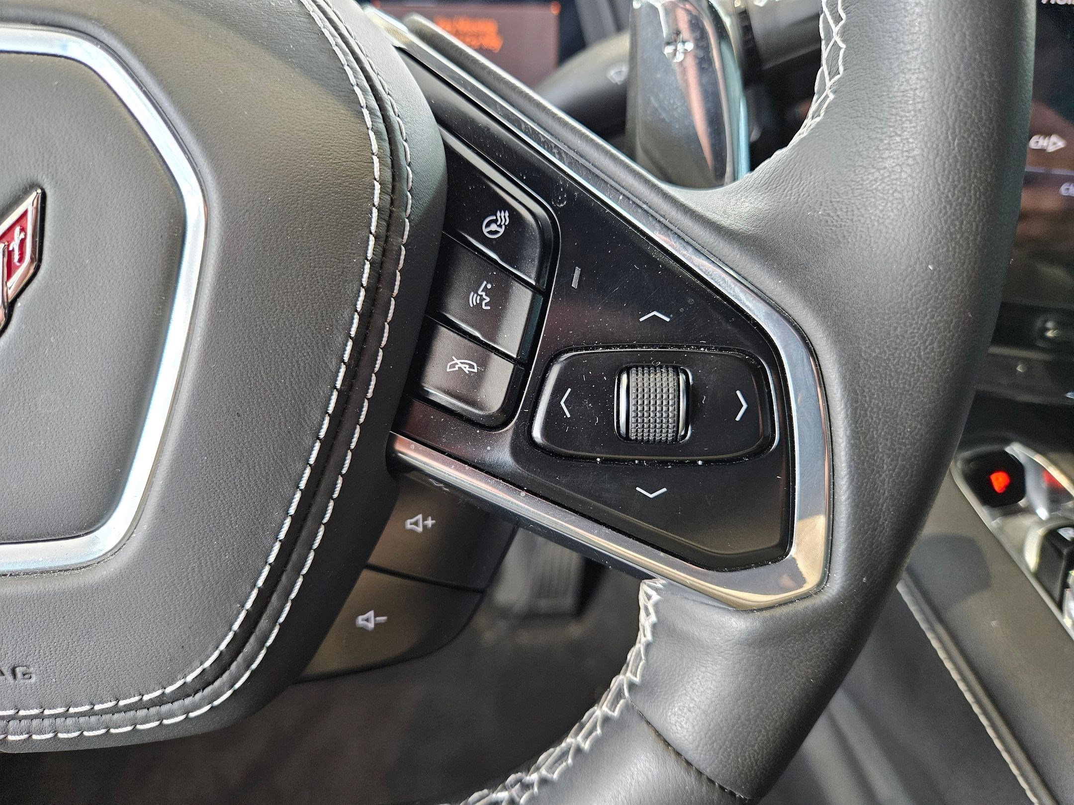 Used 2025 Chevrolet Corvette Stingray Preferred Conv w/ Z51 Performance Package image 18