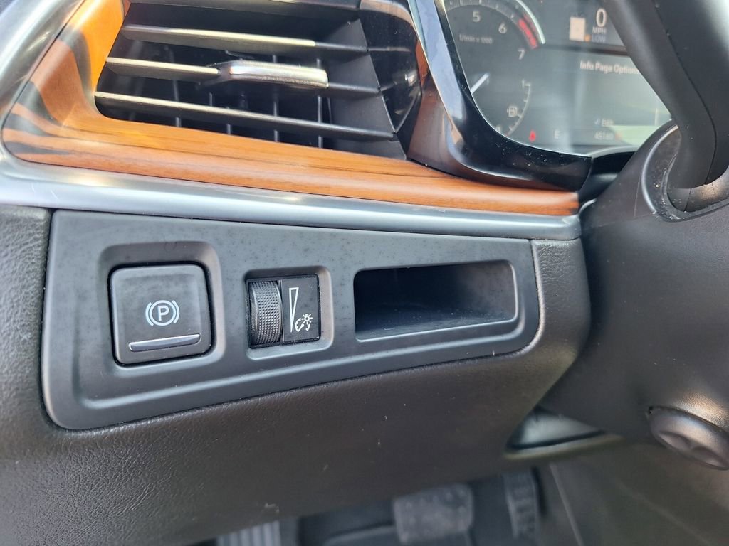 Certified 2023 Cadillac XT5 Premium Luxury image 22