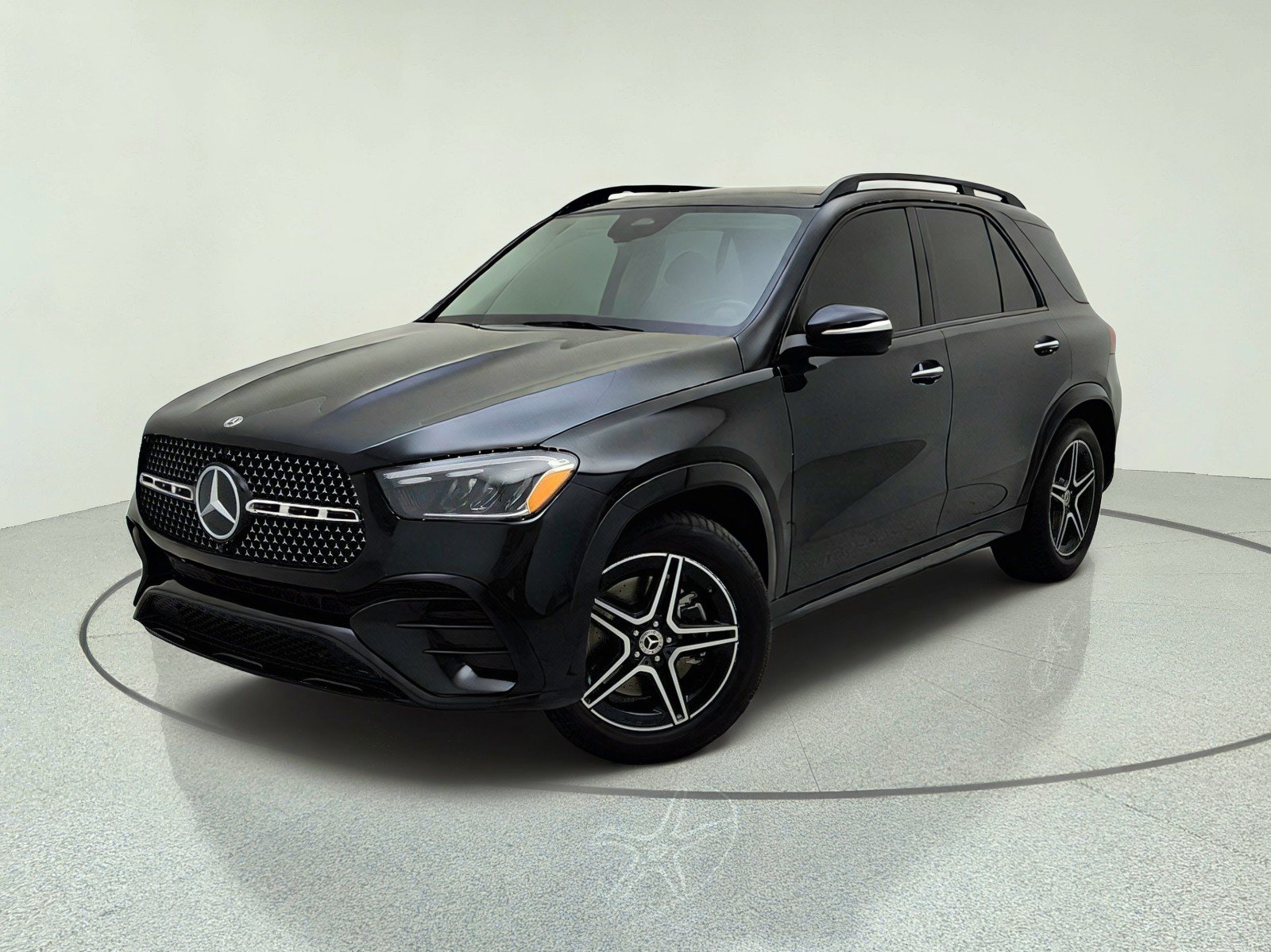 Certified 2024 Mercedes-Benz GLE 350 4MATIC image 2