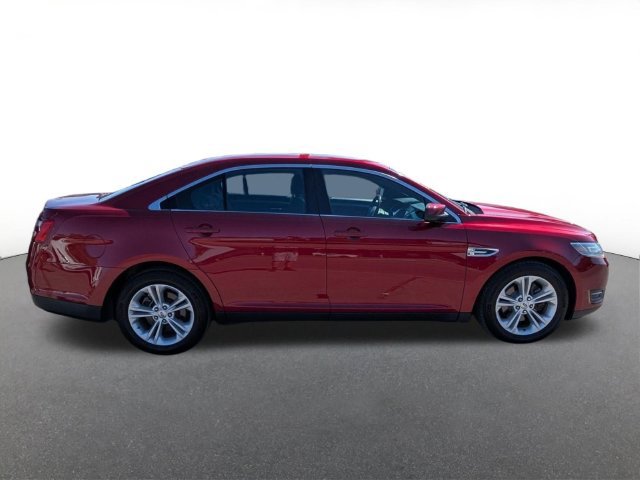 Used 2015 Ford Taurus SEL w/ Equipment Group 201A FWD image 2
