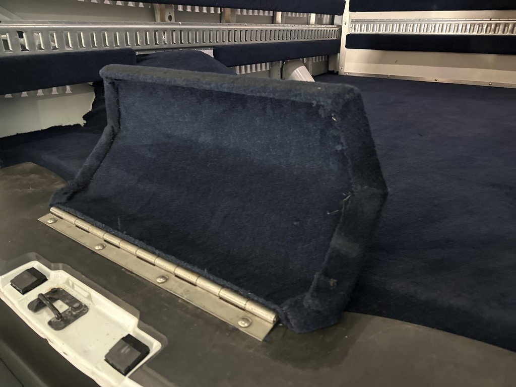 Used 2020 Chevrolet Express 2500 image 15