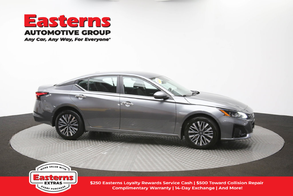 Used 2023 Nissan Altima 2.5 SV AWD/4WD image 47
