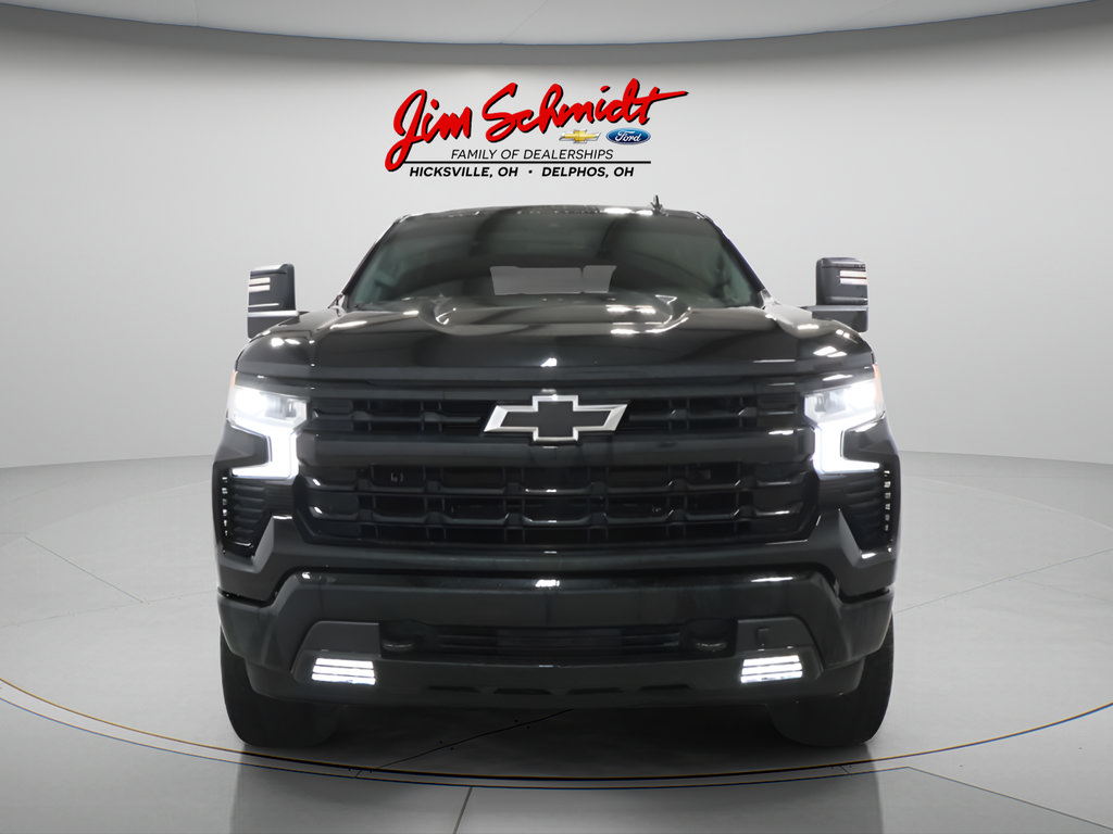 Used 2024 Chevrolet Silverado 1500 RST w/ Convenience Package II AWD/4WD image 3
