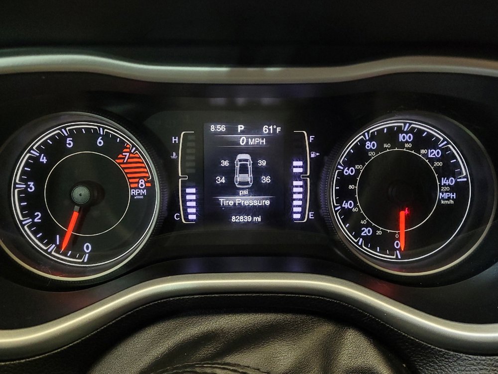 Used 2018 Jeep Cherokee Latitude Plus image 23