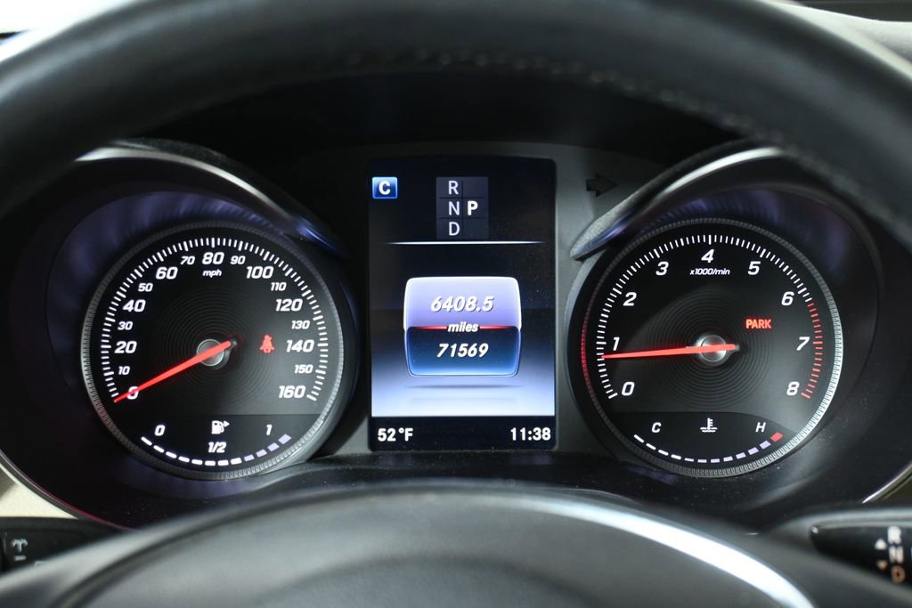 Used 2019 Mercedes-Benz GLC 300 4MATIC image 19