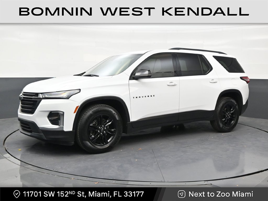 Used 2022 Chevrolet Traverse LS w/ Midnight/Sport Edition FWD image 1