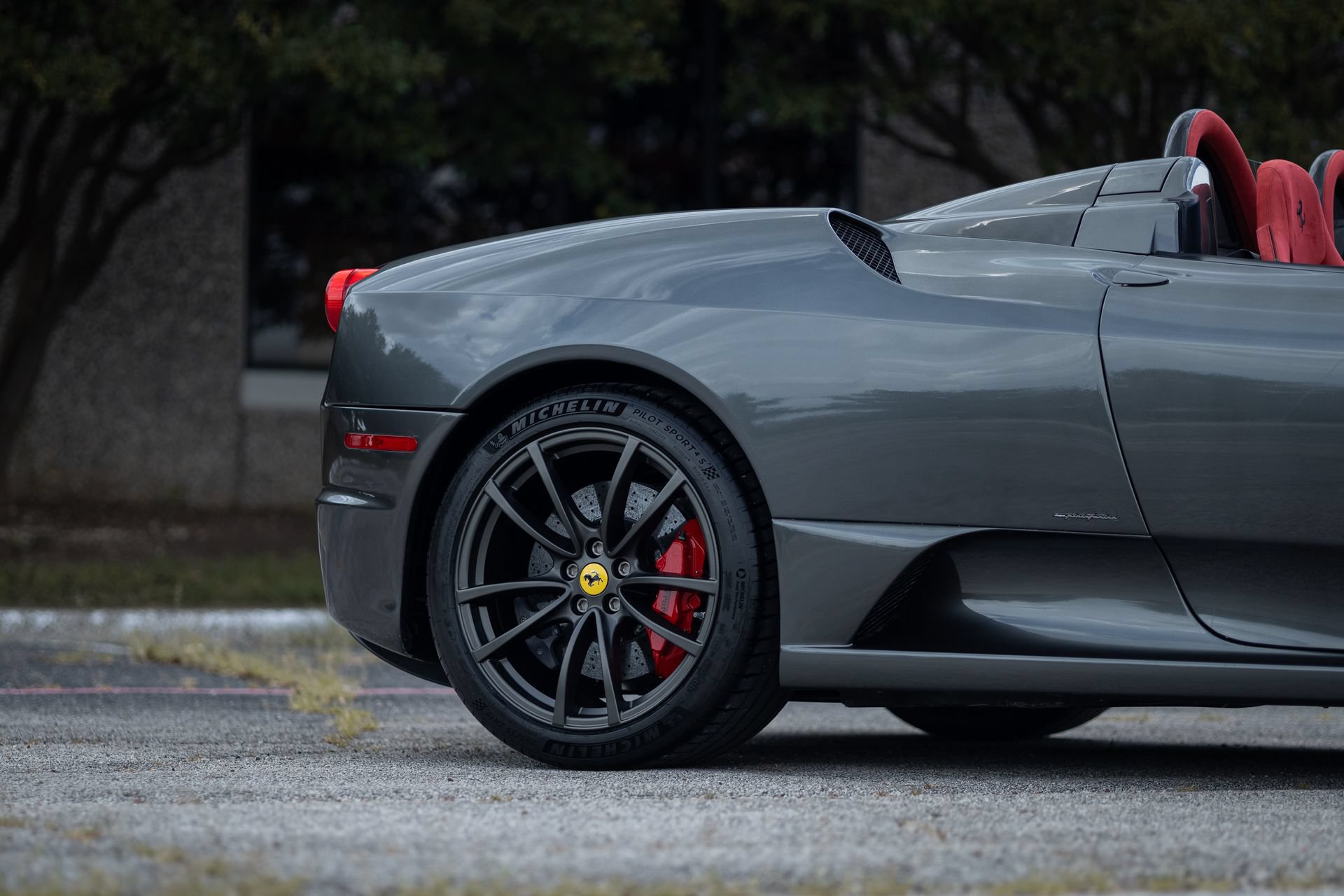 Used 2009 Ferrari F430 Scuderia RWD image 17