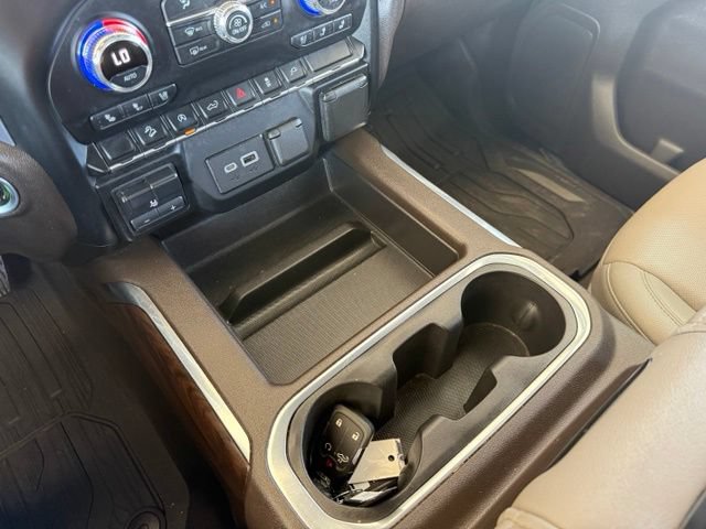 Used 2021 GMC Sierra 1500 SLT AWD/4WD image 23