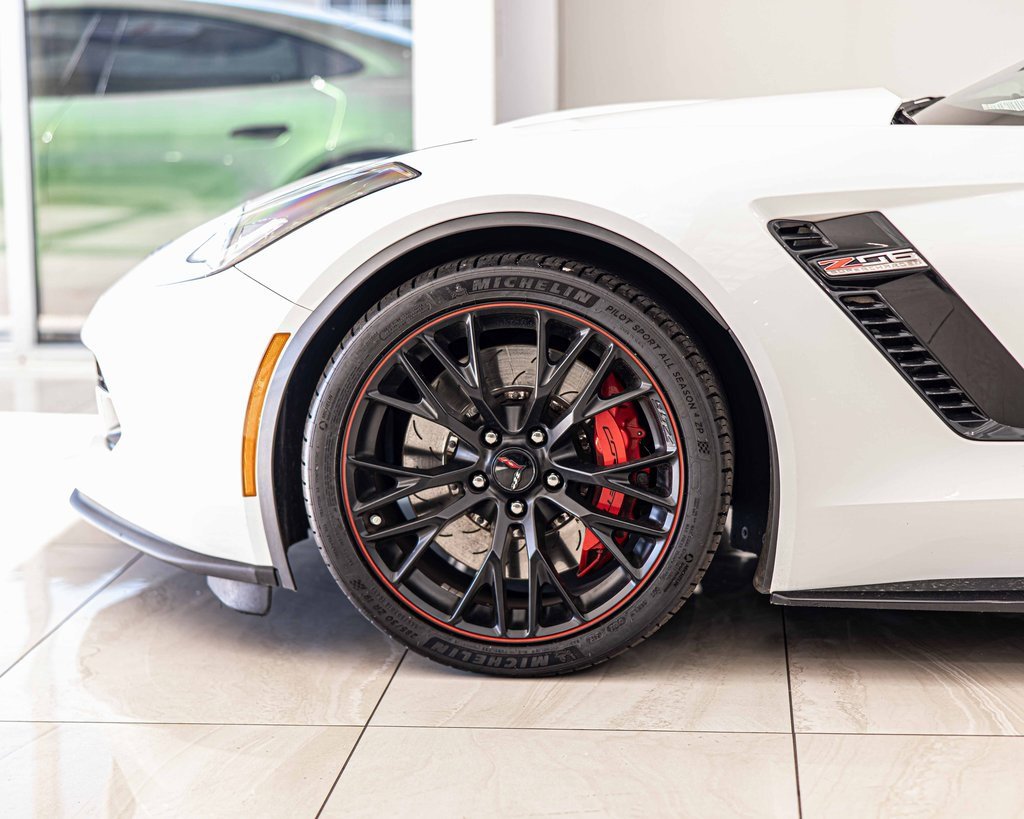 Used 2019 Chevrolet Corvette Z06 w/ Battery Protection Package image 9