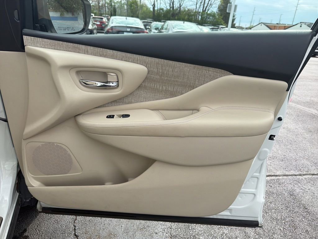 Used 2019 Nissan Murano SL w/ SL Technology Package AWD/4WD image 26