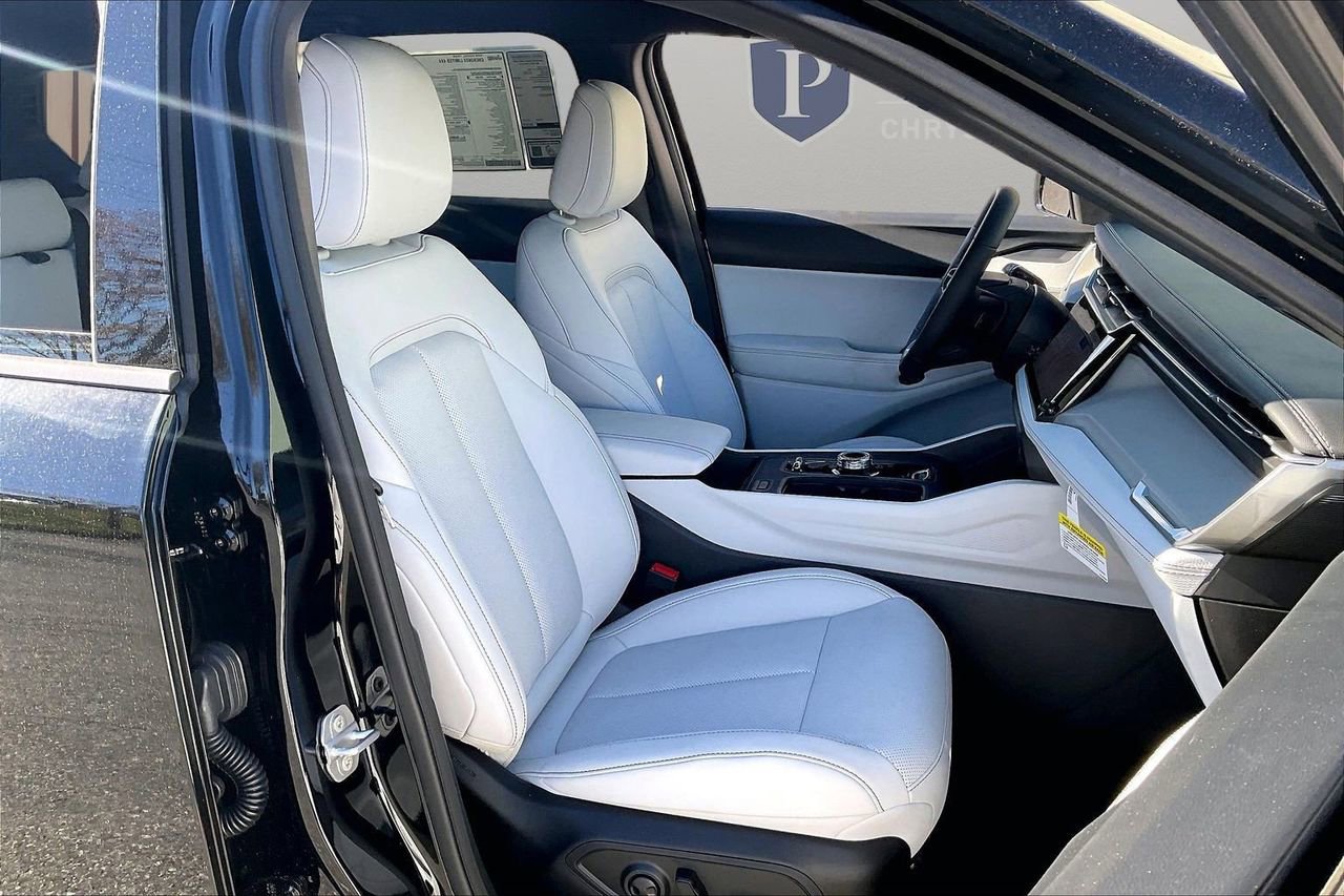 New 2026 Jeep Cherokee Limited image 23