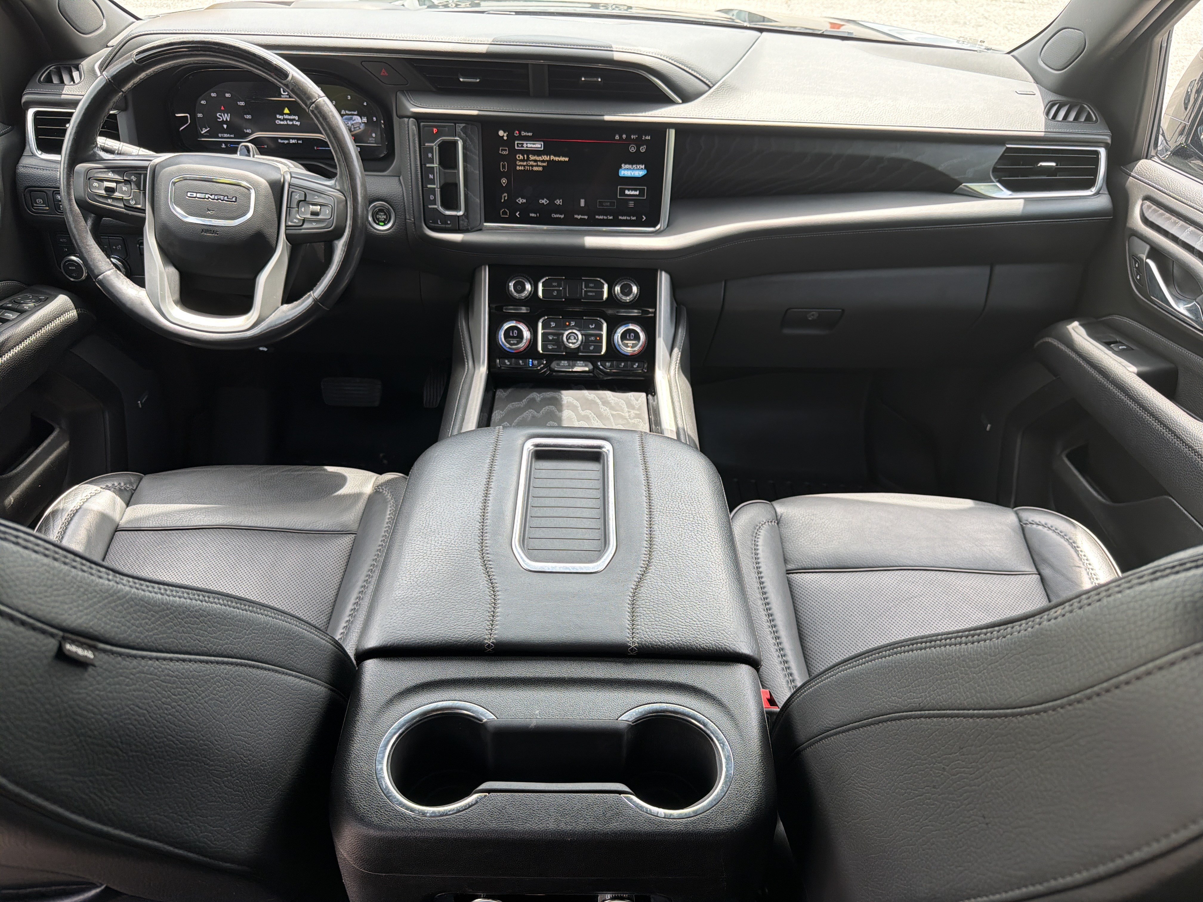 Used 2023 GMC Yukon Denali w/ Denali Reserve Package AWD/4WD image 26