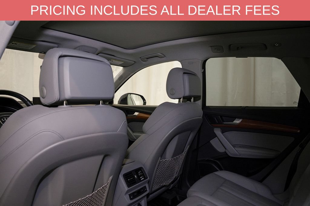Used 2021 Audi Q5 Prestige w/ Prestige Package AWD/4WD image 11