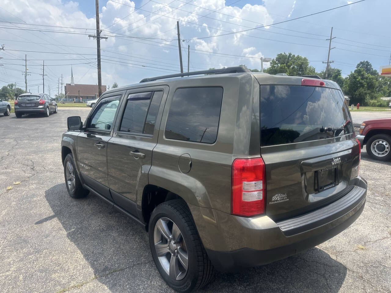Used 2015 Jeep Patriot High Altitude FWD image 6