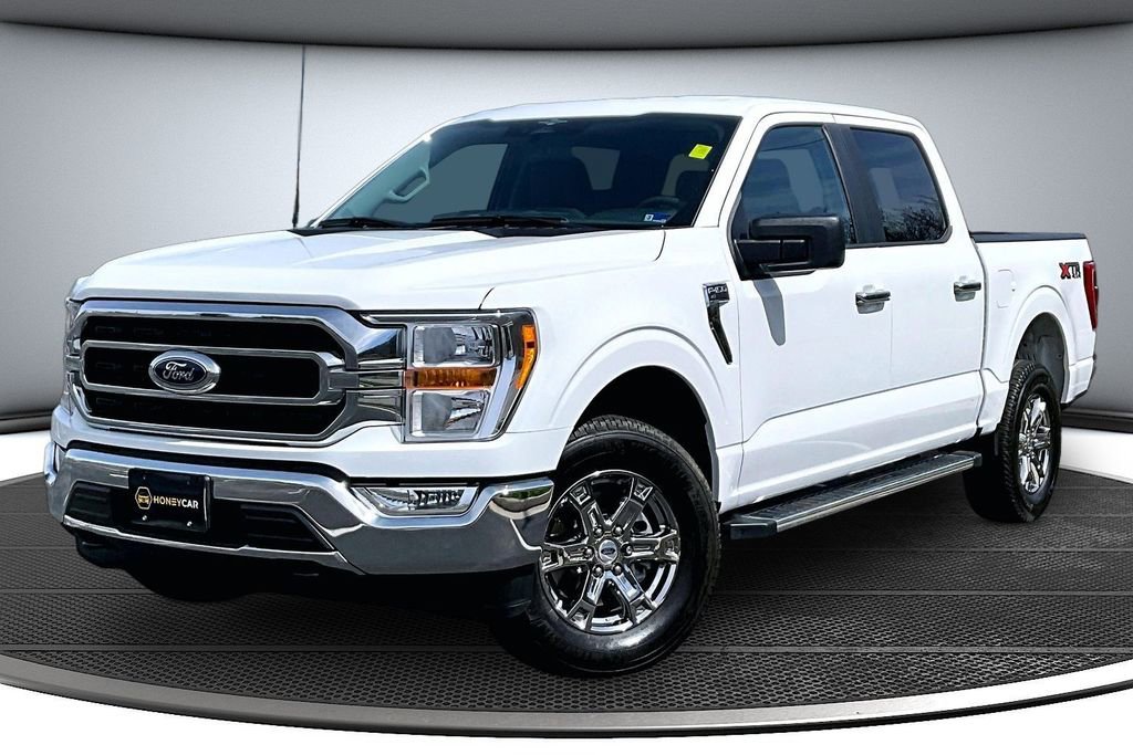 Used 2023 Ford F150 XLT w/ XTR Package image 3