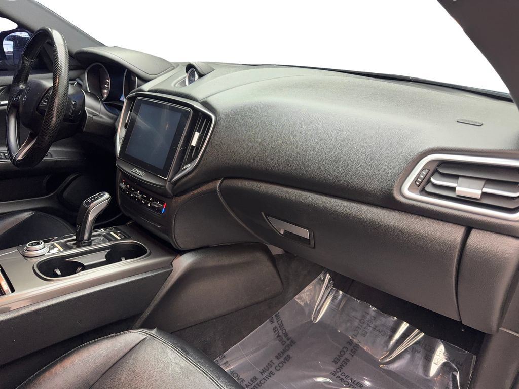 Used 2020 Maserati Ghibli RWD image 52