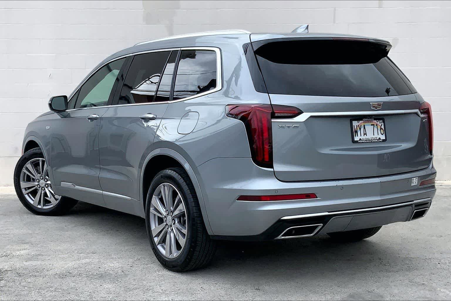 Used 2024 Cadillac XT6 Premium Luxury image 5