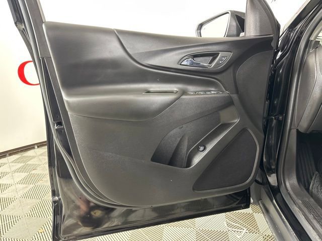 Used 2024 Chevrolet Equinox LT AWD/4WD image 14