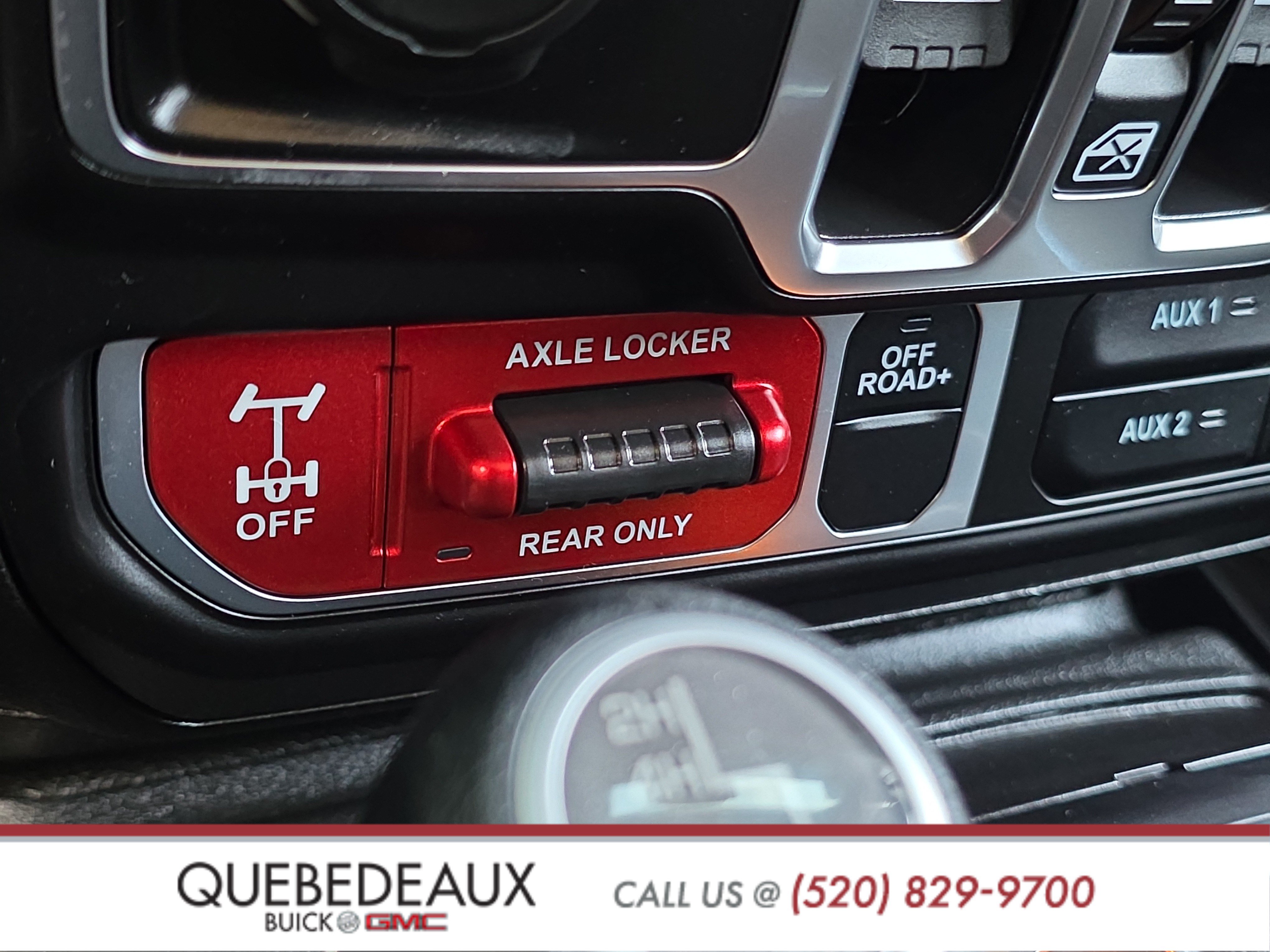 Used 2025 Jeep Wrangler Unlimited Sport AWD/4WD image 21