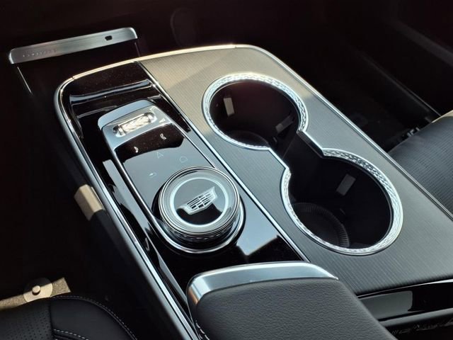 New 2025 Cadillac Lyriq Sport image 32