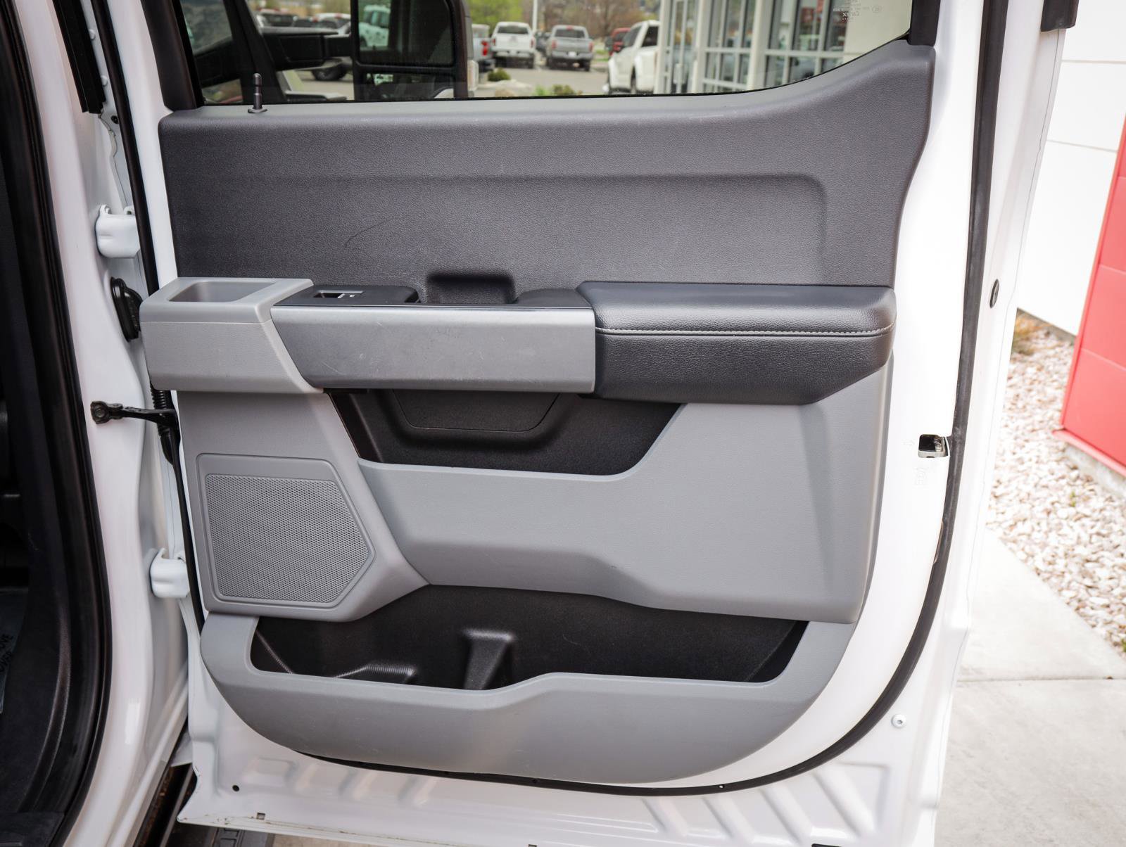 Used 2024 Ford F350 XLT w/ FX4 Off-Road Package image 29