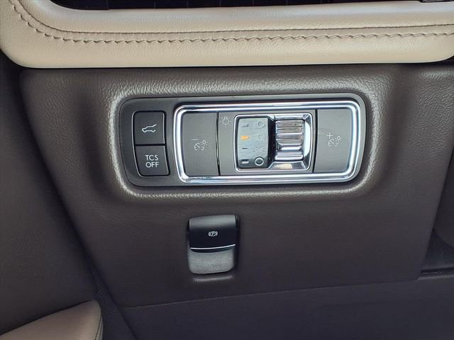 Certified 2023 Lincoln Nautilus Reserve w/ Luxury Package image 24