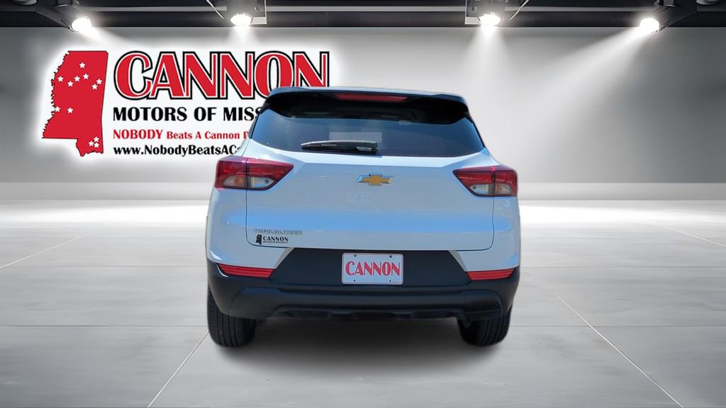 Used 2025 Chevrolet TrailBlazer LS w/ LS Convenience Package image 6