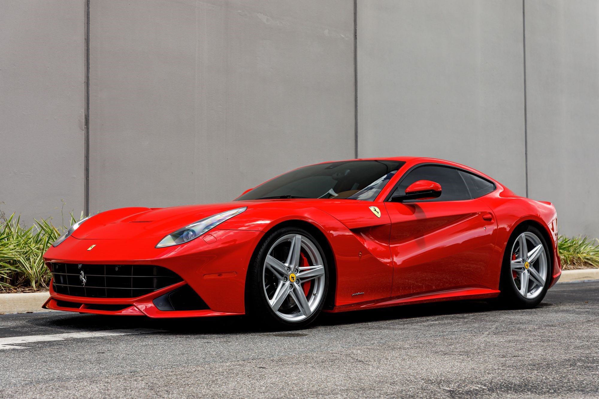 Used 2016 Ferrari F12 Berlinetta RWD image 56