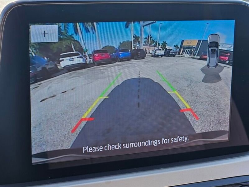 Used 2021 Ford Escape SE image 19