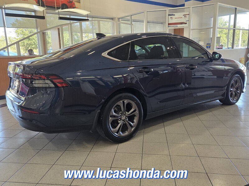 Used 2023 Honda Accord EX image 4