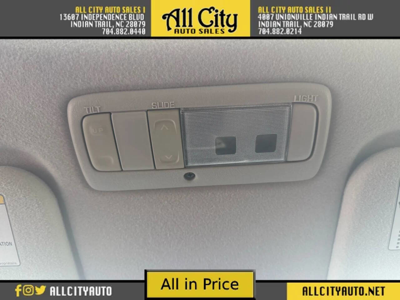 Used 2008 Toyota Matrix XR image 24