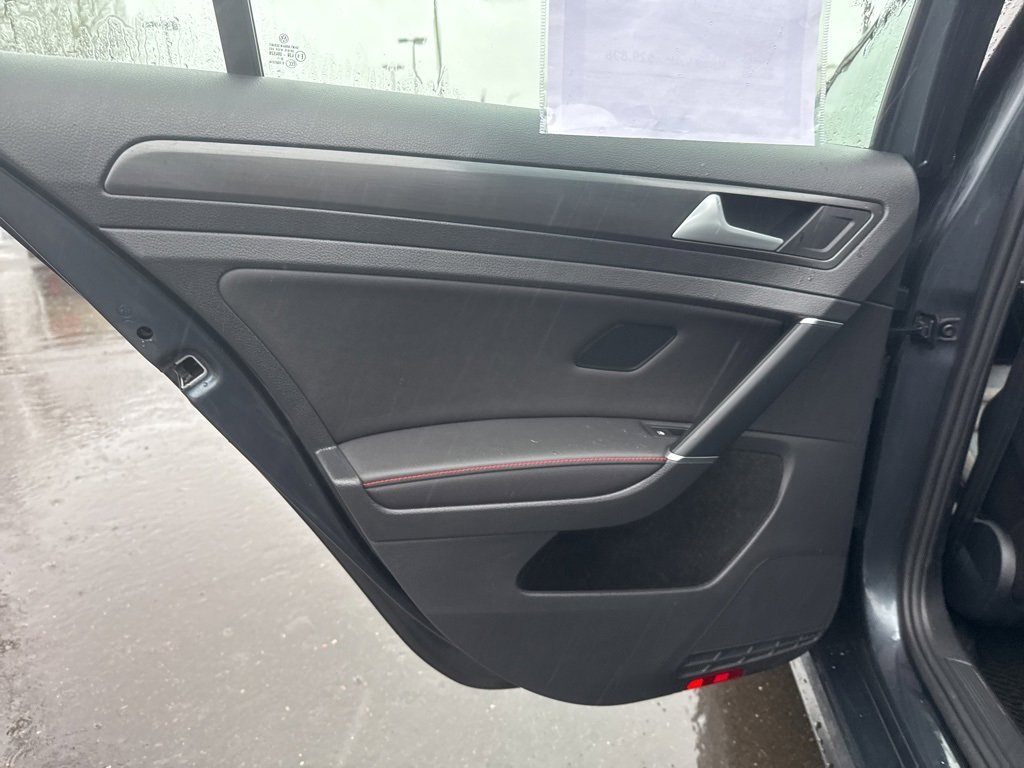 Used 2021 Volkswagen GTI Autobahn image 16