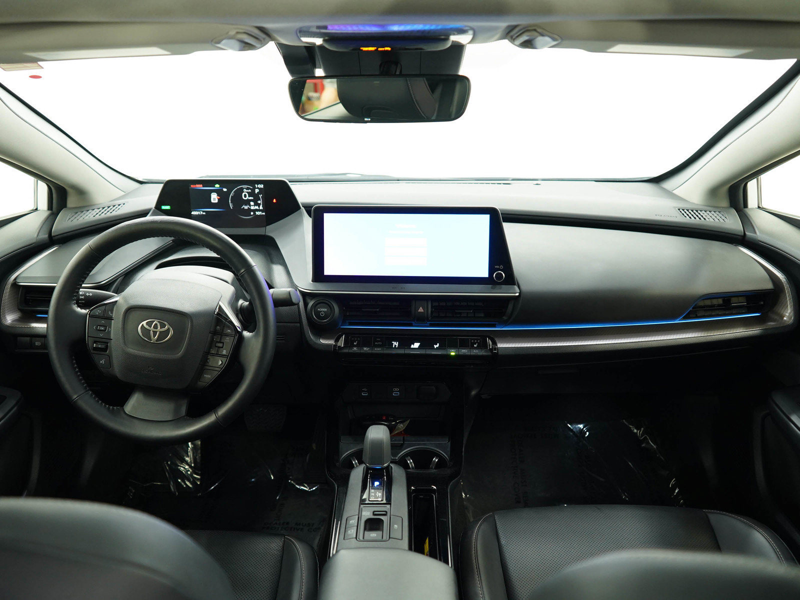 Used 2023 Toyota Prius XLE AWD/4WD image 13
