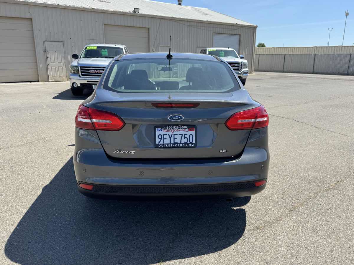 Used 2018 Ford Focus SEL image 8